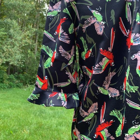 Hugo Boss ⎮ Satin parrot blouse - Picture 6 of 10